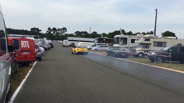 Ferrari 599 GTO - Awesome extreme burnout смотреть онлайн