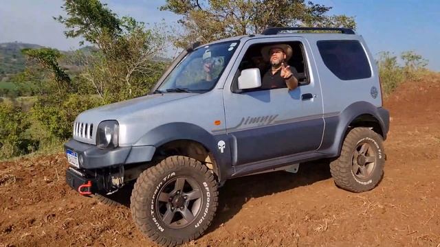 FUI COM CARLIM E CIDO FAZER UM PASSEIO PELA FAZENDA - SUZUKI JIMNY "jimerai" APROVADO смотреть онлайн