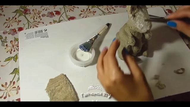 Расскажу ,как сделать плюшевого кролика без шитья из папье маше. Пасхальный кролик. смотреть онлайн