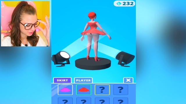 ЧУТЬ НЕ ПОТЕРЯЛА ПЛАТЬЕ! ЭВОЛЮЦИЯ ДЛИННЫХ ПЛАТЬЕВ! Как далеко ты пойдешь? Skirt Fly смотреть онлайн