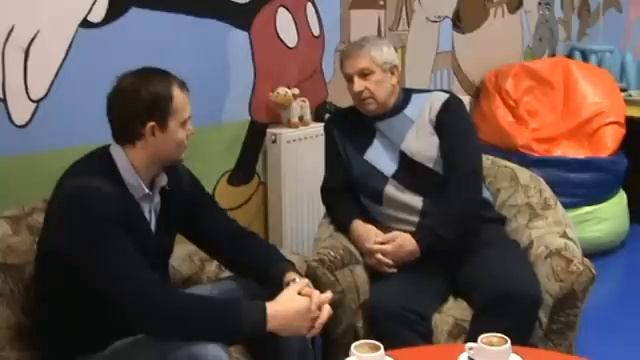 Интервью с Леонидом Гордиевским. Часть1 смотреть онлайн