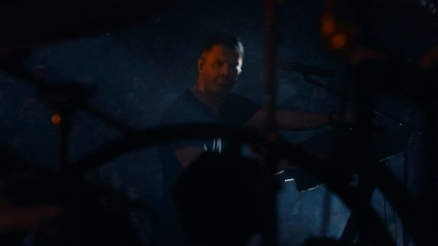 Sirvan Khosravi - Zire Aab | Live In Tehran - 2022