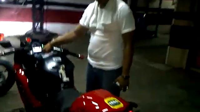 Ninja 250 Black Mamba Vs ER6