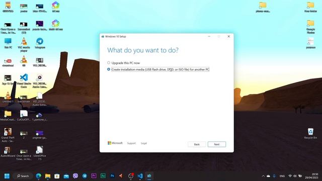 Як завантажити образ Windows 10 УКРАЇНСЬКОЮ смотреть онлайн