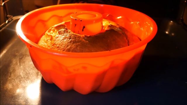 БЫСТРО и ВКУСНО кекс с чёрной смородиной Рецепт белковой глазури смотреть онлайн