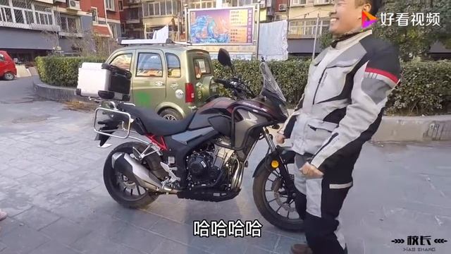 校长帮粉丝捡漏，300km的本田500x，新车落地改装9万，68000拿下 смотреть онлайн