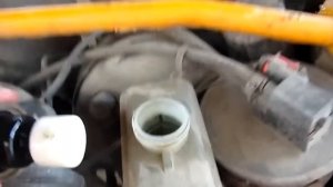 Залив тормозной жидкости в ВАЗ 2115