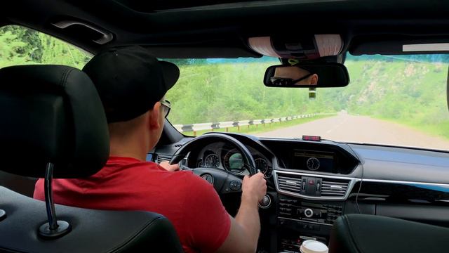 Mercedes E500 W212 Acceleration 0-100