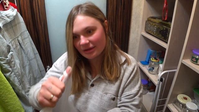 МЕНЯ ЗАПЕРЛИ В КЛАДОВКЕ БЕЗ ВОЗДУХА НА 24 ЧАСА С СОБАКОЙ! МИСТИКА В МОЕЙ КВАРТИРЕ! смотреть онлайн