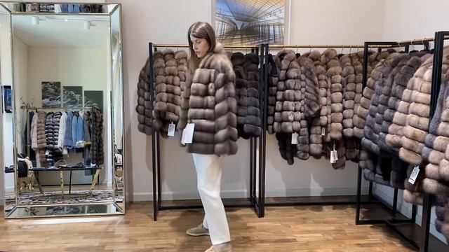 Шубы из соболя в длине 60-70 см смотреть онлайн