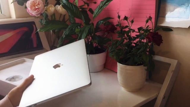MacBook Pro 20 unboxing смотреть онлайн