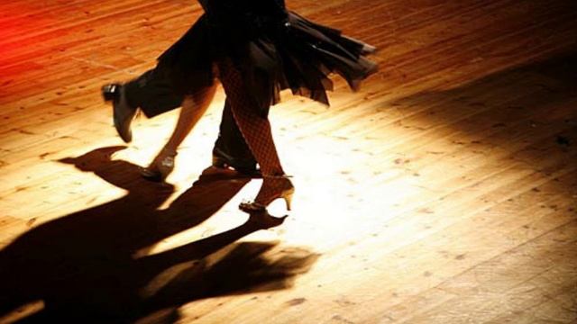 Klaus Hallen Tanz Orchestra - Pinball Wizard - Paso Doble music смотреть онлайн