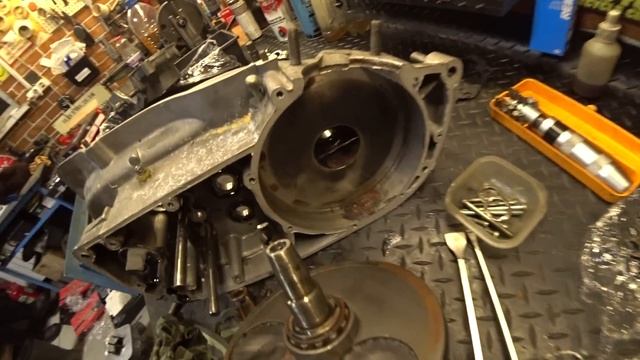 ИЖ Планета 5 Женскими Руками смотреть онлайн