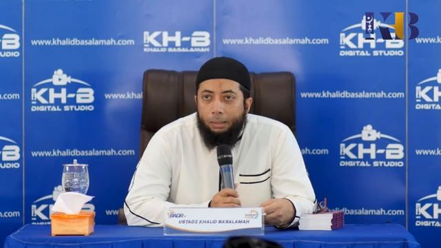 Apakah diterima Taubat hamba yang mengulang ulang dosa dan taubat? [Ustadz Khalid Basalamah] смотреть онлайн