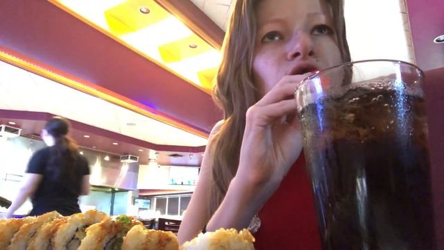 #Мугбанг#СушивКАФЕ #Мугбанг #MukbangSUSHI #Eating #show #Кафе  Калифорния Мугбанг