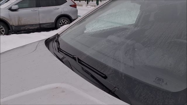 УЖАС! Что случилось с лобовым стеклом автомобиля? смотреть онлайн