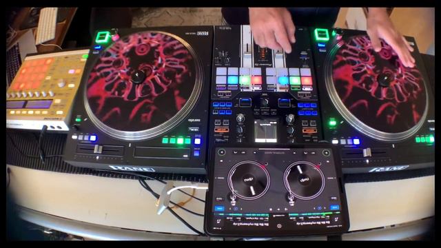 DJAY PRO - IPAD PRO - DJM S11 - TWELVE MK2 - MASCHINE MK2 & ABLETON LINK - GIGI Live Remix смотреть онлайн