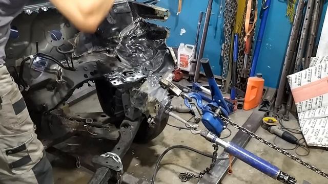 Lexus rx 450h. Часть 1 рихтовка передка замена четверти #кузовной ремонт #garage880 смотреть онлайн