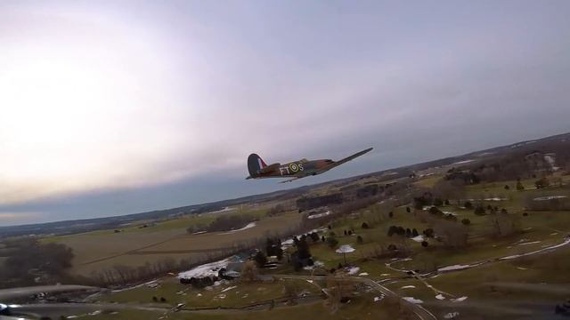 The most popular Warbird ? | Master Series Spitfire смотреть онлайн
