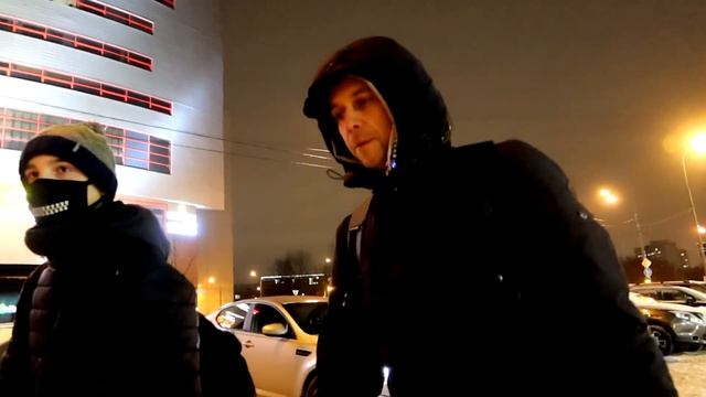 Настоящий БОМЖ ОБЕД на 0 РУБЛЕЙ в МОСКВЕ ?? Бесплатно ЕМ как КОРОЛЬ: Осьминоги / Сыр КАМАМБЕР смотреть онлайн