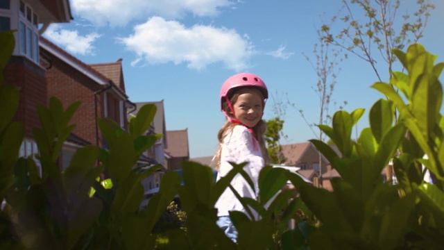 Globber PRIMO FOLDABLE LIGHTS Scooter - Smyths Toys смотреть онлайн