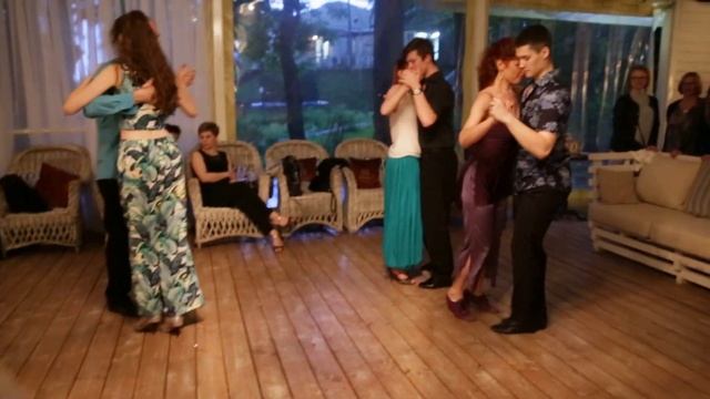 Милонга на ТАНГО-ПРИЧАЛЕ 12.06.17 - 2 смотреть онлайн