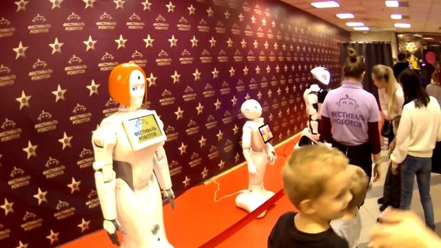 Фестиваль роботов в Самаре// Аврора Молл январь 2020 смотреть онлайн