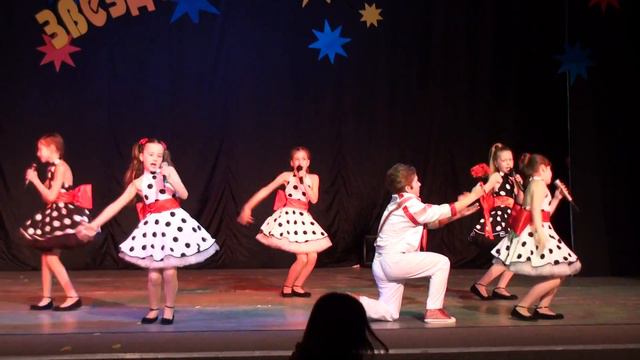 Апрельский звездопад 2012. Вокальная студия Орхидея. Димка - невидимка. смотреть онлайн