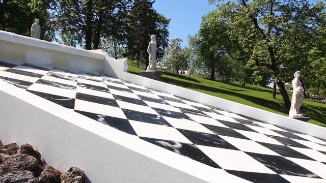 Famous Landmarks Of St. Petersburg | Peterhof