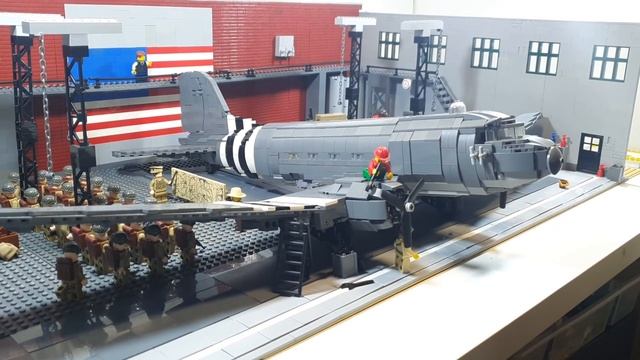ЛЕГО ДИОРАМА: самолет Douglas C-47.Custom BrickMania . LEGO самоделка
