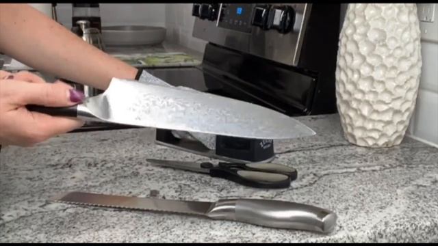 How To Sharpen Your Knives Using The Zulay Kitchen Knife Sharpener смотреть онлайн