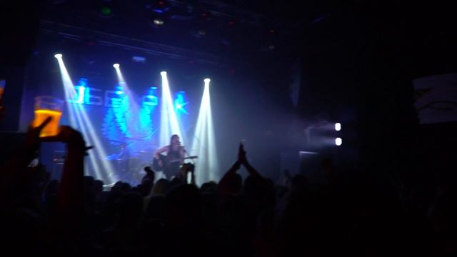 Денис Михайлов (Обе-Рек) - Художник (акустика) 2018.04.13 Москва клуб Город смотреть онлайн