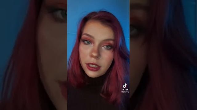 Синдром Алисы в стране чудес смотреть онлайн