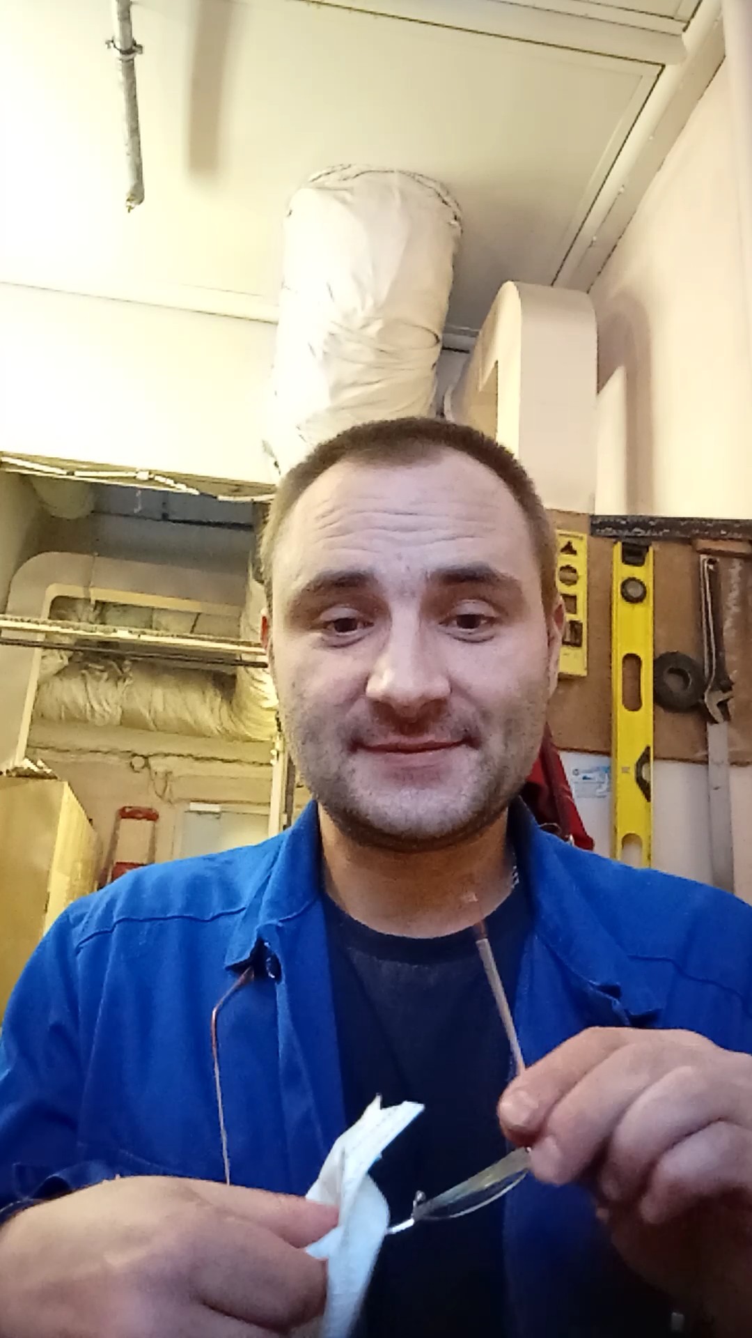 Опытный врач нарколог #шутка #юмор #прикол #анекдот #смех #забава #врач #будни