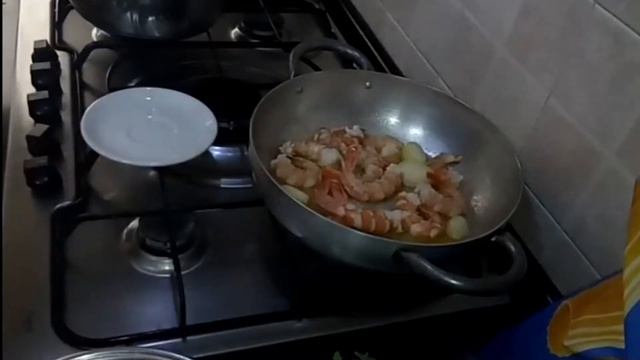 Радуем родных макаронами с креветками и руккола!!!!! смотреть онлайн