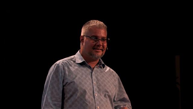 I ♥ E-Poetry: Discovering Digital Media Poetry | Leonardo Flores | TEDxUPRM смотреть онлайн