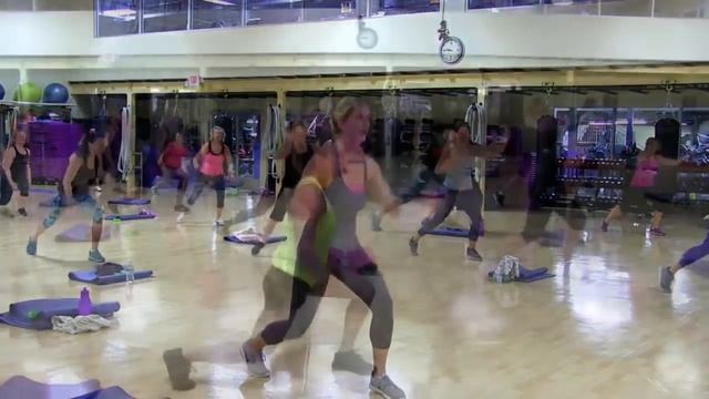 Cathe Friedrich's Cross Fire Quick Fix Plus Core Live Workout смотреть онлайн