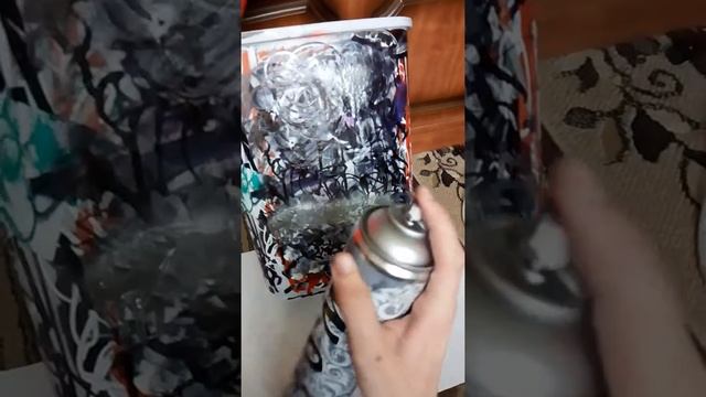 ТЕСТ ГРАФФИТИ КРАСКИ .GRAFFITI MARKET ХРОМ смотреть онлайн