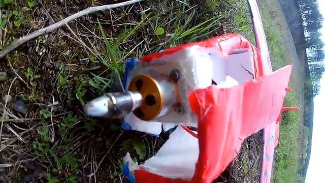РАЗБИЛ САМОЛЁТ / НЕУДАЧНЫЙ ЗАПУСК РАДИОУПРАВЛЯЕМОГО САМОЛЁТА - самолёт своими руками смотреть онлайн
