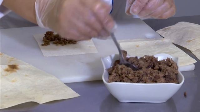 Ланч-бокс 06.11.20 Лариса Плакхина. Пирожки с фаршем. смотреть онлайн