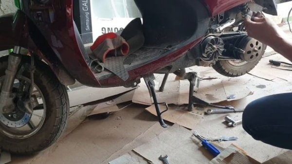 Скутер Vento Retro 150 разбираемся в поломке