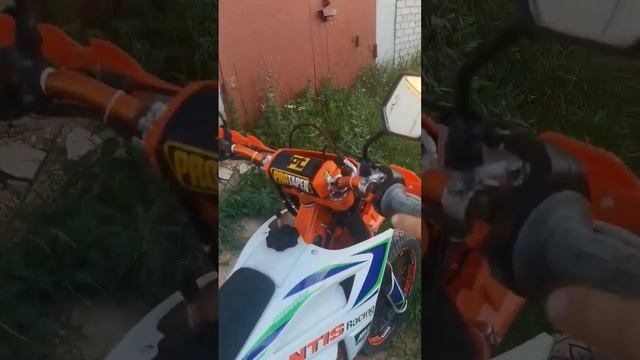 avantis a5 motard смотреть онлайн