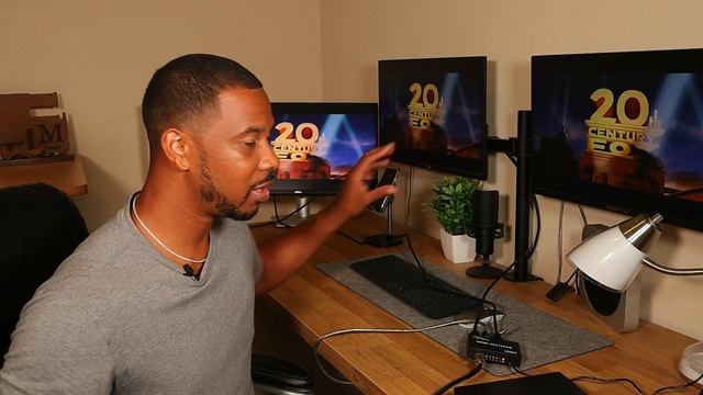What is an HDMI Splitter | How to setup Multiple Displays смотреть онлайн