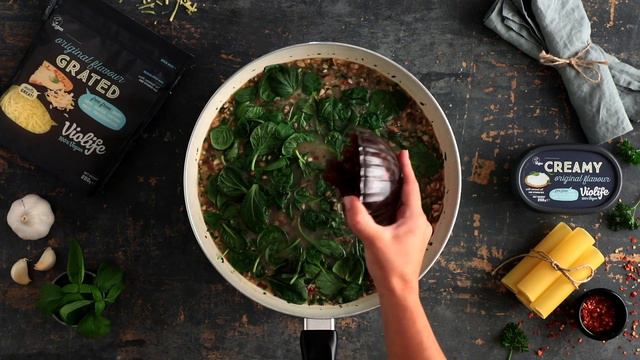 Vegan 'Bolognese' Cannelloni смотреть онлайн