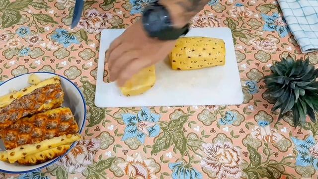 L'ananas / Video 3 смотреть онлайн