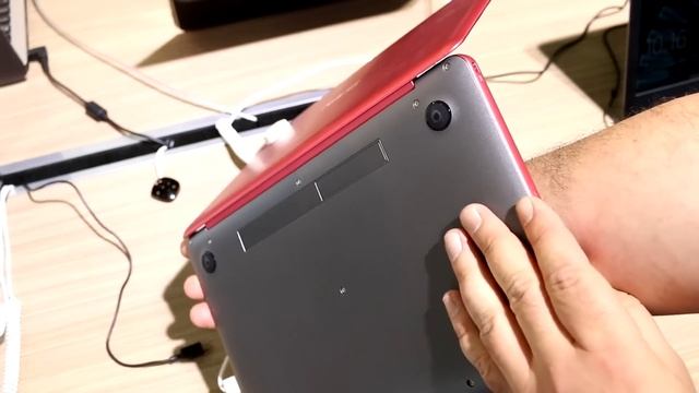 ASUS EeeBook E202 - Windows 10 Netbook with Intel "Braswell" [ENGLISH] смотреть онлайн