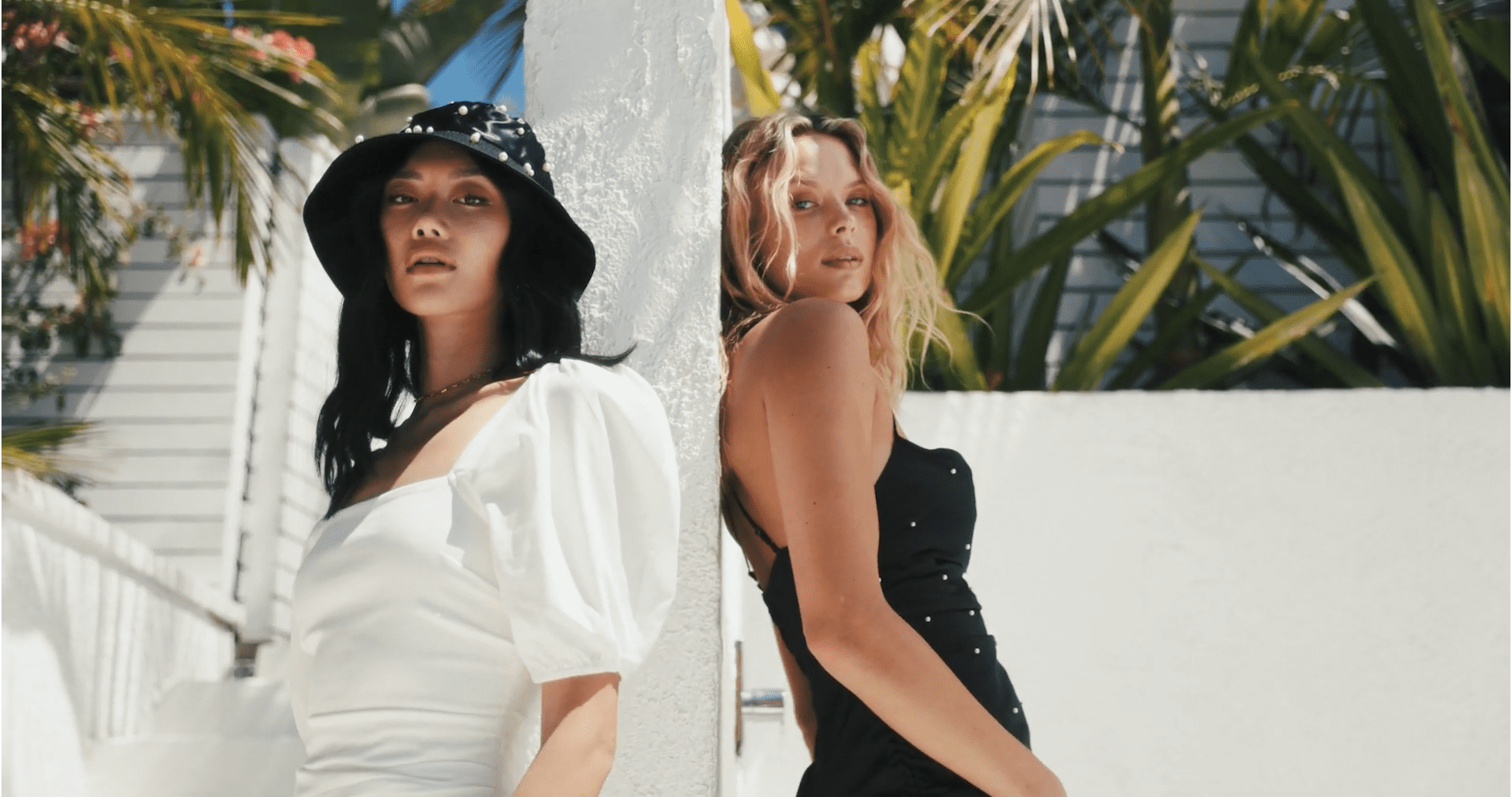 FASHION-ВИДЕО: Swimming Pool