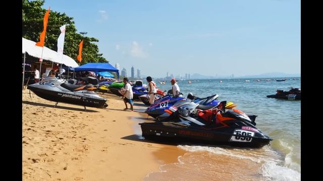 Jet Ski World Cup Pattaya December 2011.mpg смотреть онлайн
