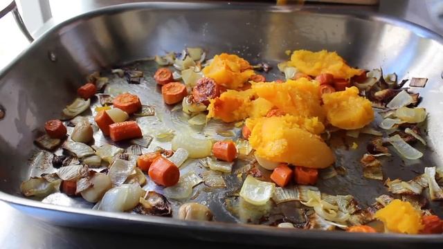 Roasted Butternut Squash Soup - Easy Butternut Squash Soup Recipe