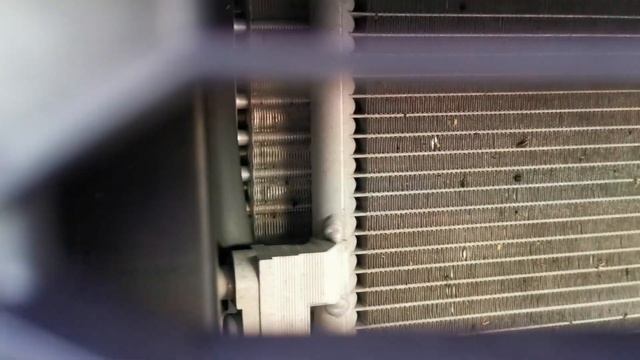 Без сетки в бампере по трассе М4 Дон на Шкода Октавия А7. Что с радиатором? смотреть онлайн